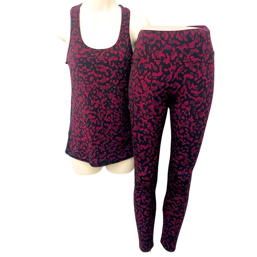Athletic Red Black Camo Print Racerback Top and Leggings Workout Gym Outfit